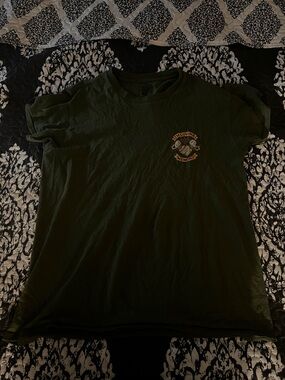 Men's Short Sleeve Crewneck Tee in Dark Green with Chest Graphic